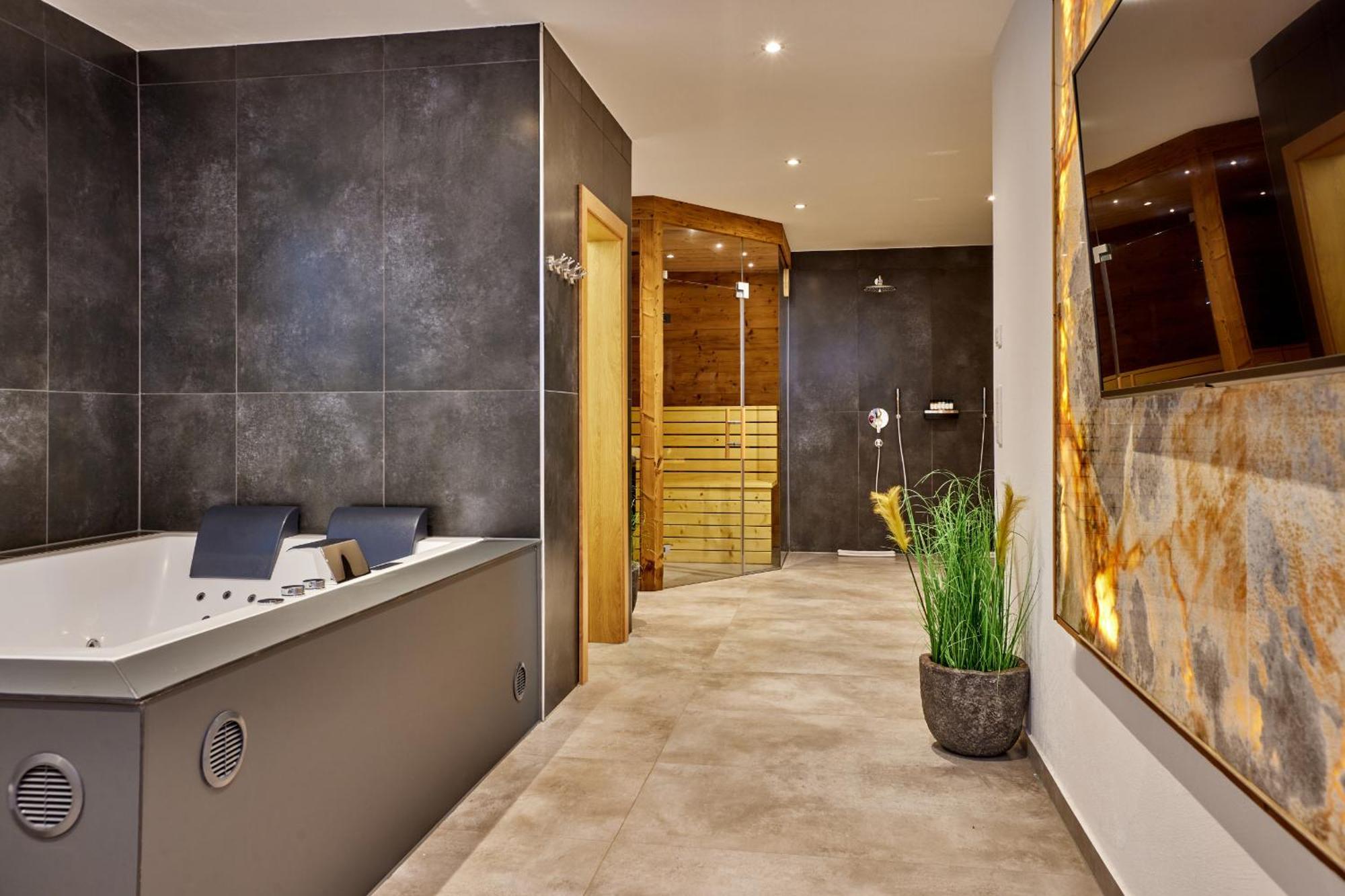 Private Spa & Garden Alpi Garmisch-Partenkirchen Exterior foto